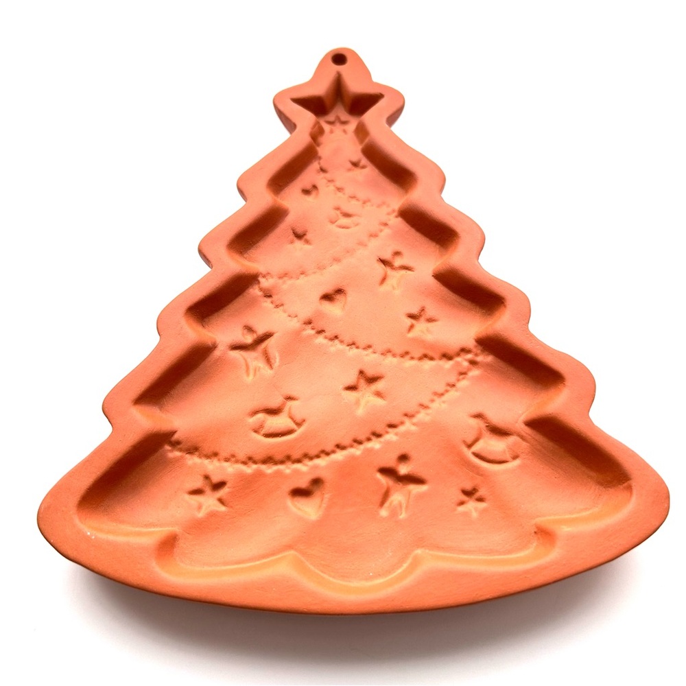 Terracotta Christmas Tree Baking Mold Fox Run Craftsmen